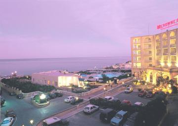 Crowne Plaza Hotel Sliema Saint Julian's エクステリア 写真